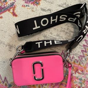 Marc Jacobs Snapshot crossbody bag (rare color)